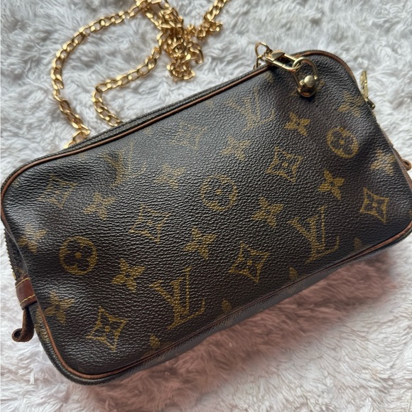 Louis Vuitton Monogram Marly Bandouliere Bag - Picture 4 of 11